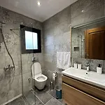 Hotel Leila Butik *