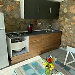 Leila Butik Yaka (Mugla)
