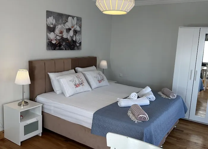 Leila Butik Yaka (Mugla)